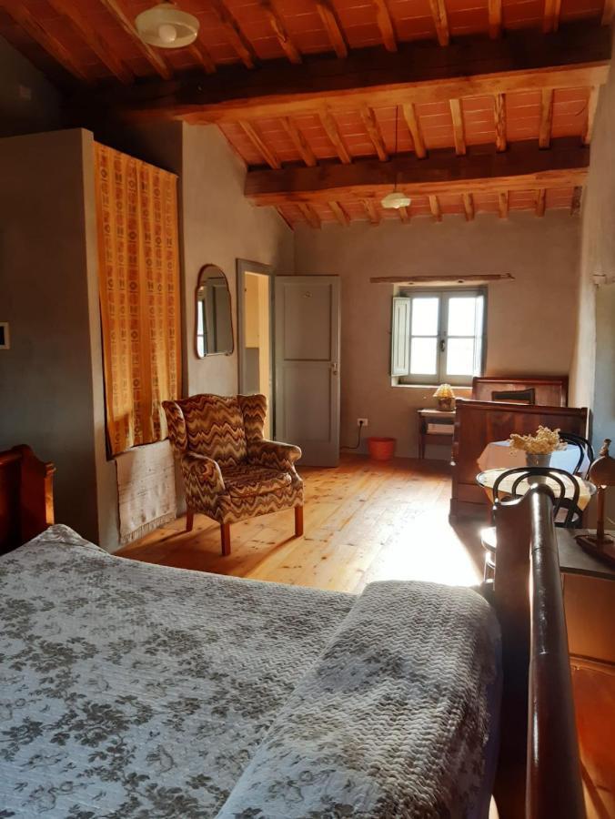 Bed and Breakfast Borgo Cardaneto Монтоне Екстер'єр фото