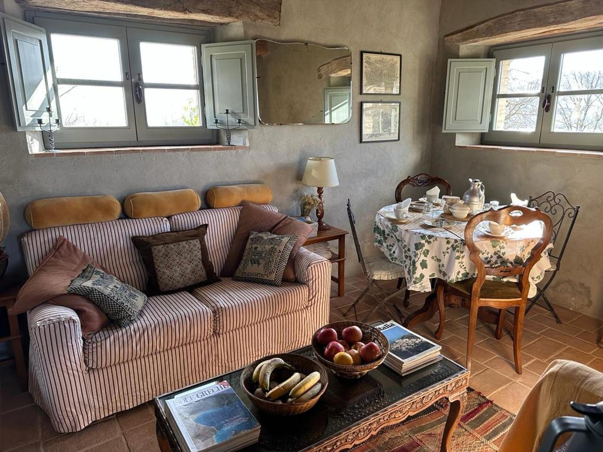 Bed and Breakfast Borgo Cardaneto Монтоне Екстер'єр фото