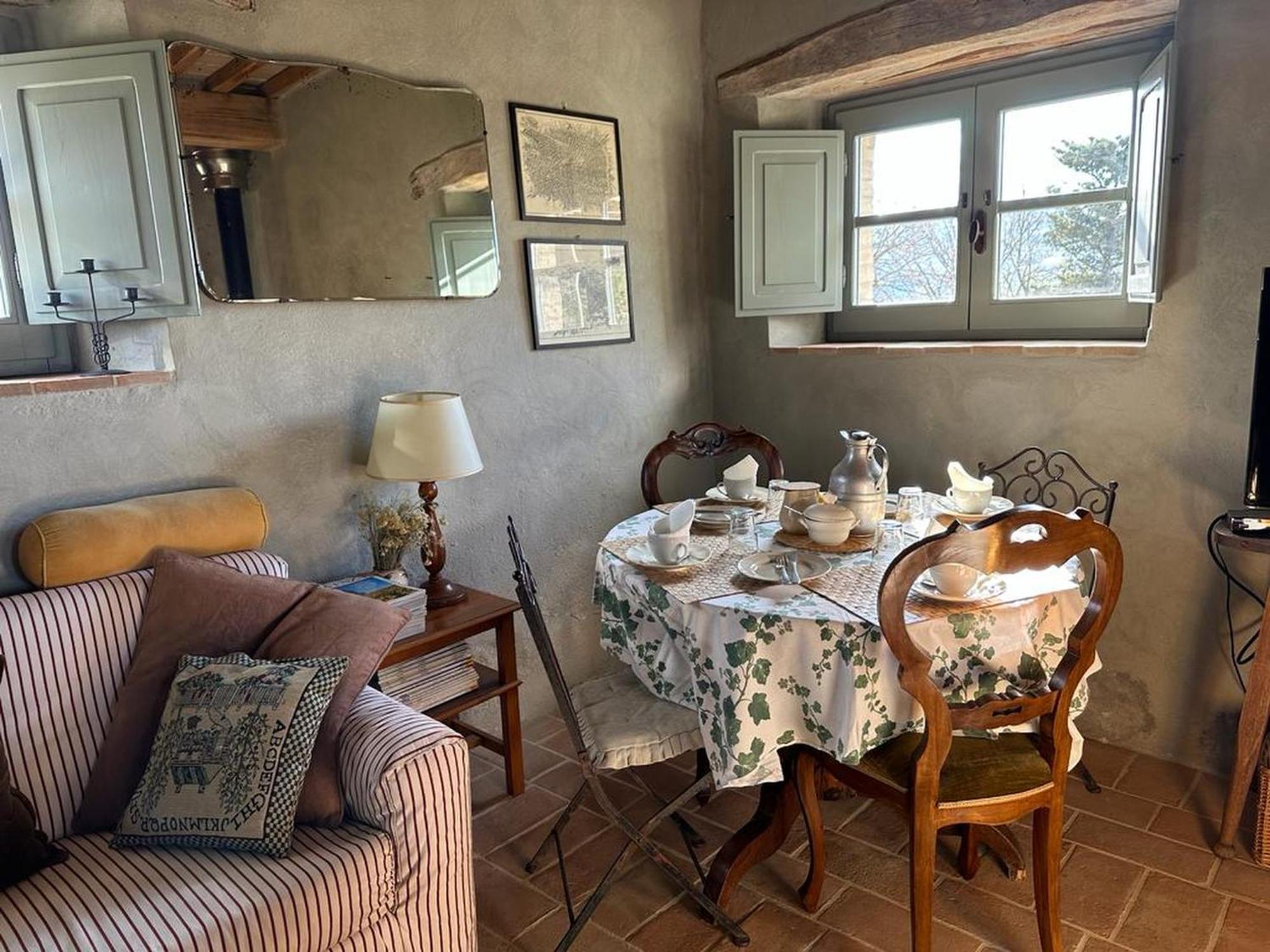 Bed and Breakfast Borgo Cardaneto Монтоне Екстер'єр фото