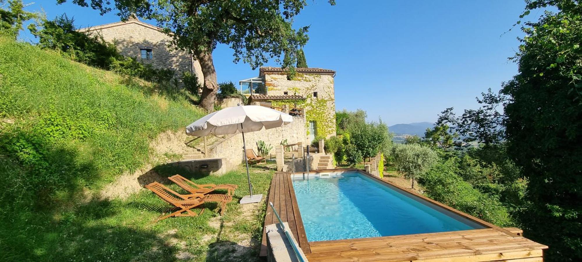 Bed and Breakfast Borgo Cardaneto Монтоне Екстер'єр фото